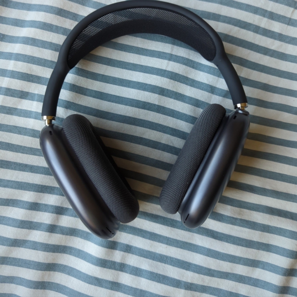Airpod maxes